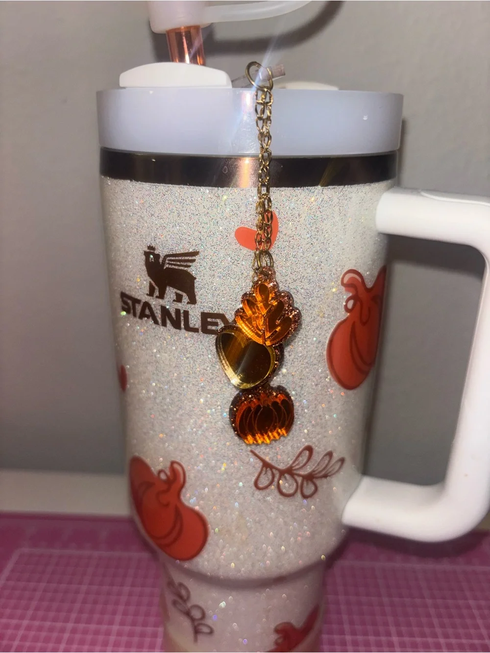 Stanley White Glitter Travel 40oz  Tumbler with Orange Pumpkin Accents - Picture 3 of 4